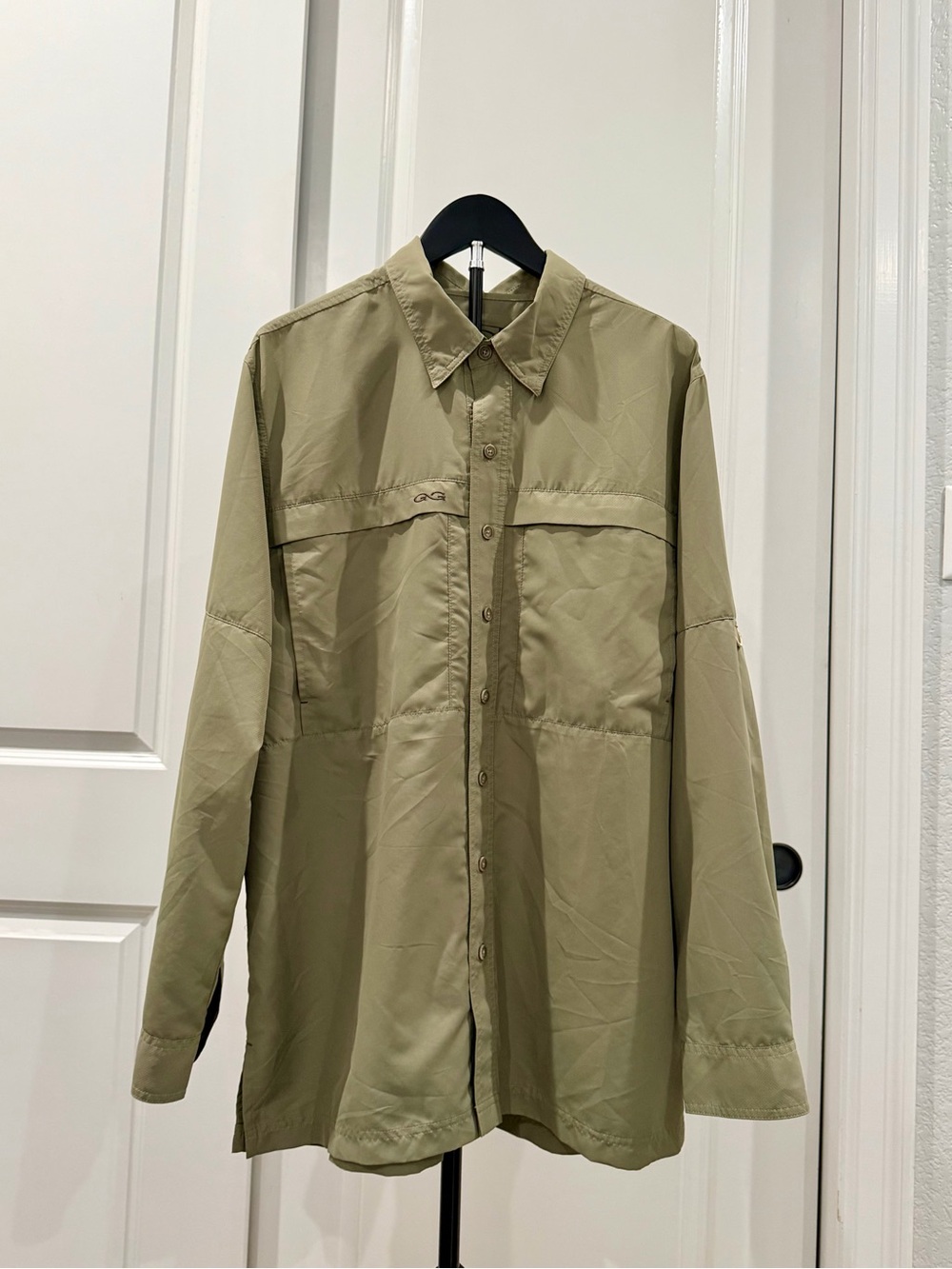 Gameguard Men’s Light Olive Green Button-Front Shirt - Never Worn